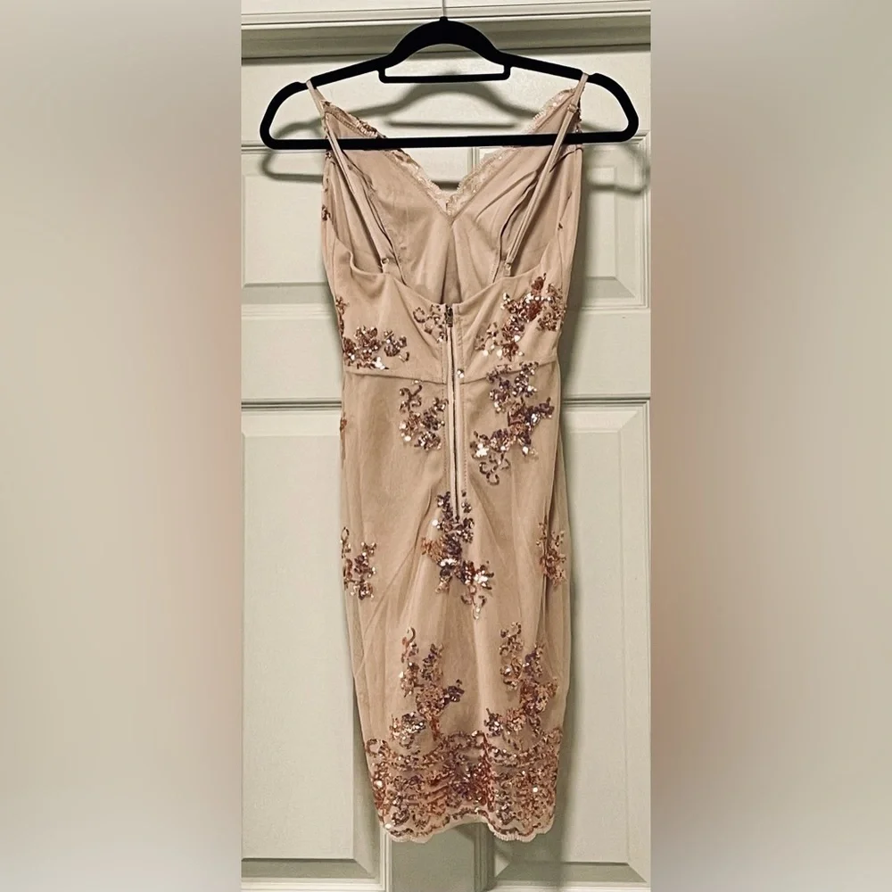 Beautiful Homecoming/Party dress. - Picture 5 of 8